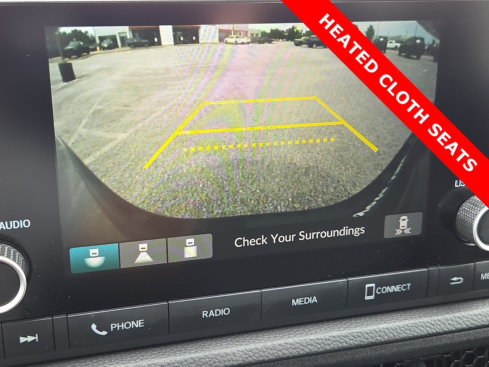 Used 2025 Honda CR-V EX image 17