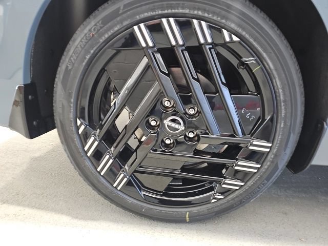 New 2026 Nissan Sentra SR w/ SR All Weather Package FWD image 27