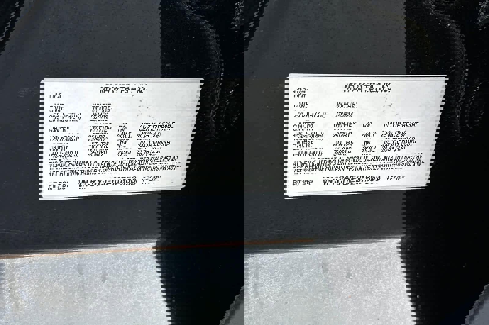 Used 2021 Tesla Model Y Long Range image 32