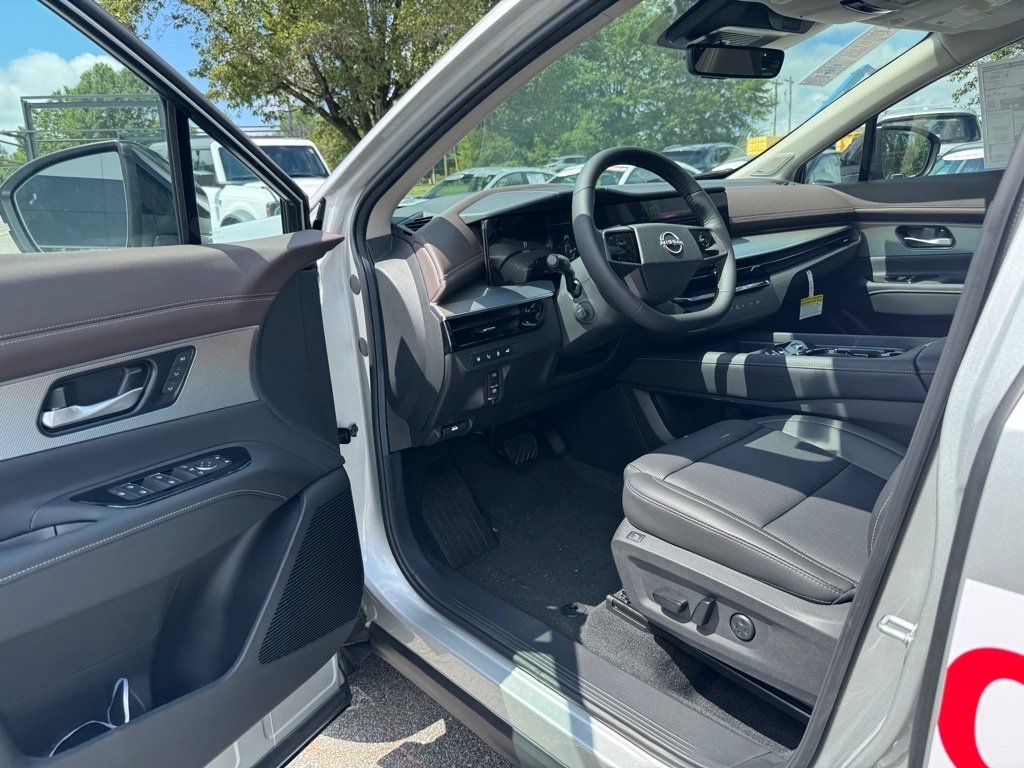 New 2025 Nissan Murano Platinum w/ Cargo Package image 15
