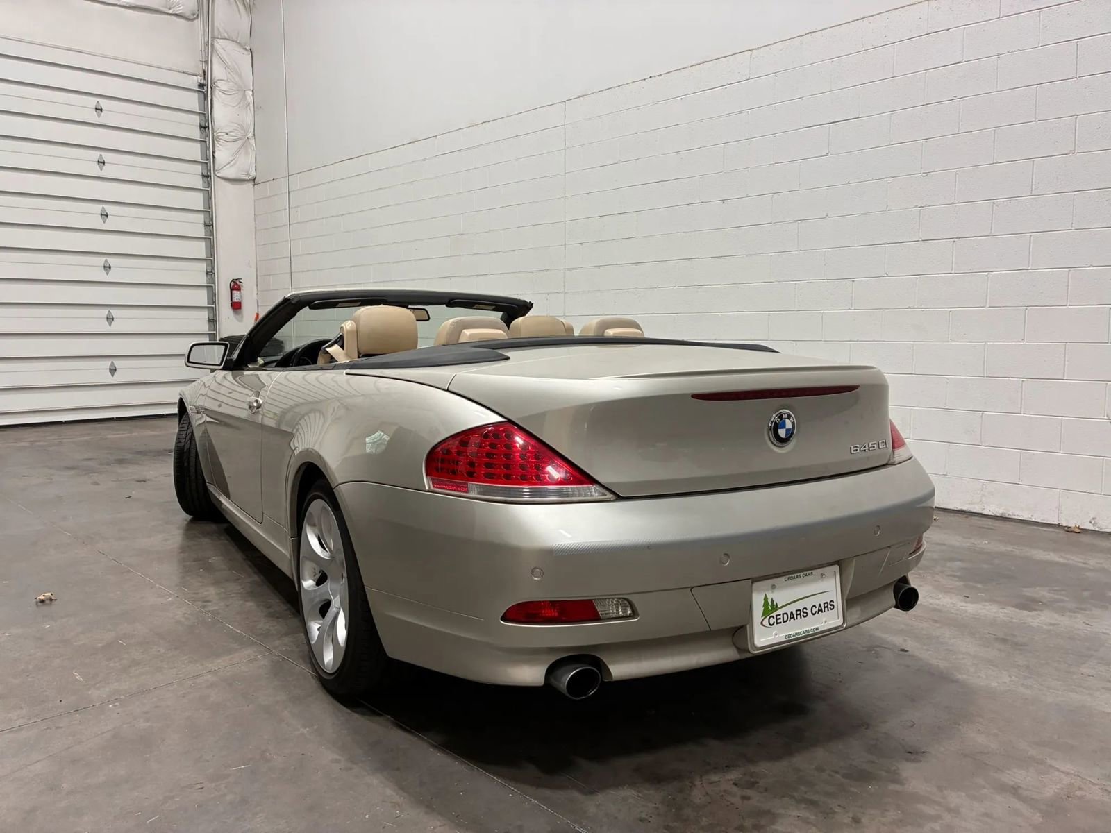 Used 2005 BMW 645Ci Convertible RWD image 5