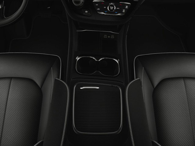 New 2023 Chrysler Pacifica Limited w/ S Appearance Package image 25