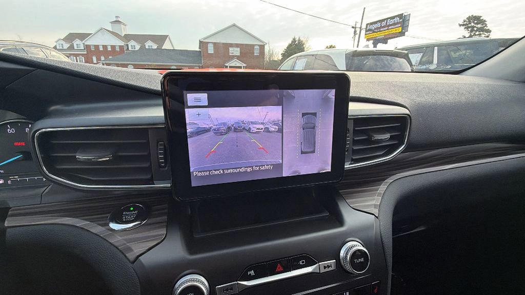 Used 2020 Ford Explorer Limited w/ Class III Trailer Tow Package image 34