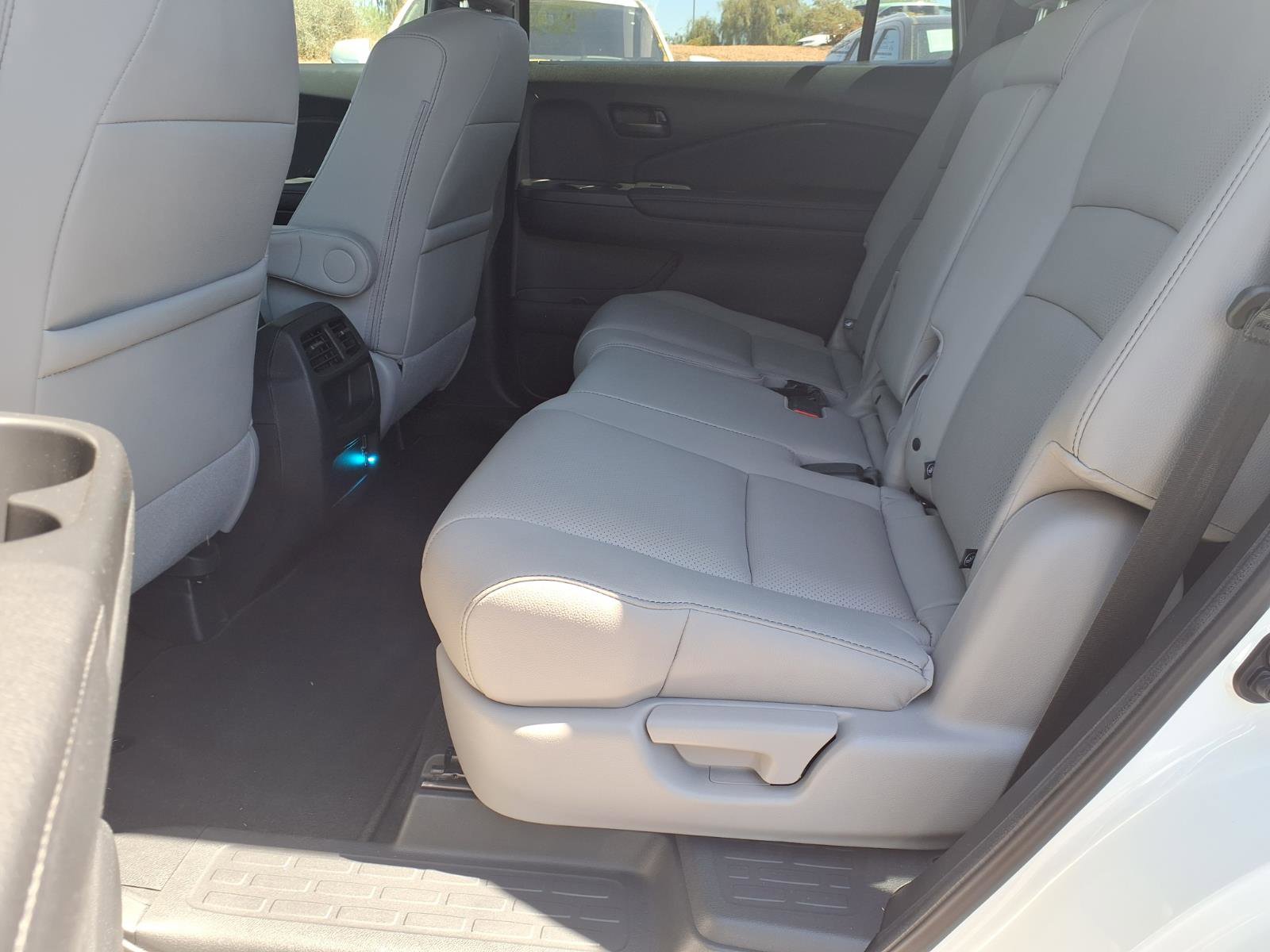 Used 2023 Honda Passport EX-L image 15