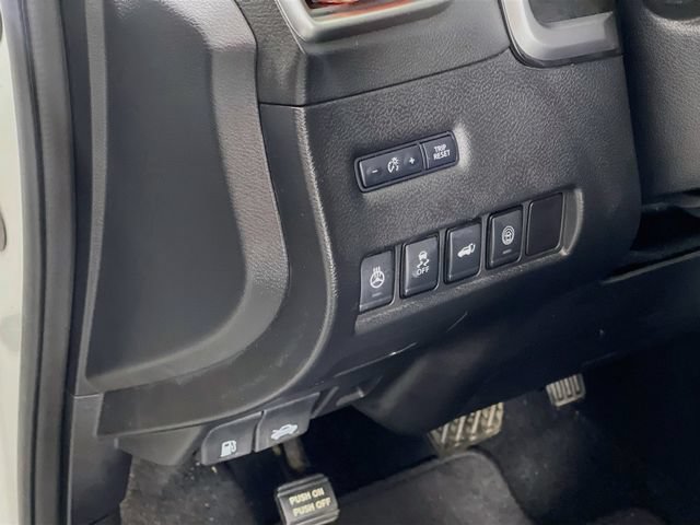 Used 2020 Nissan Murano SL FWD image 11