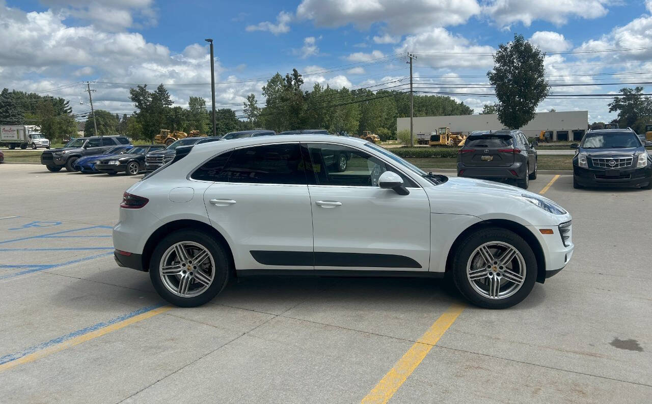 Used 2017 Porsche Macan S image 5