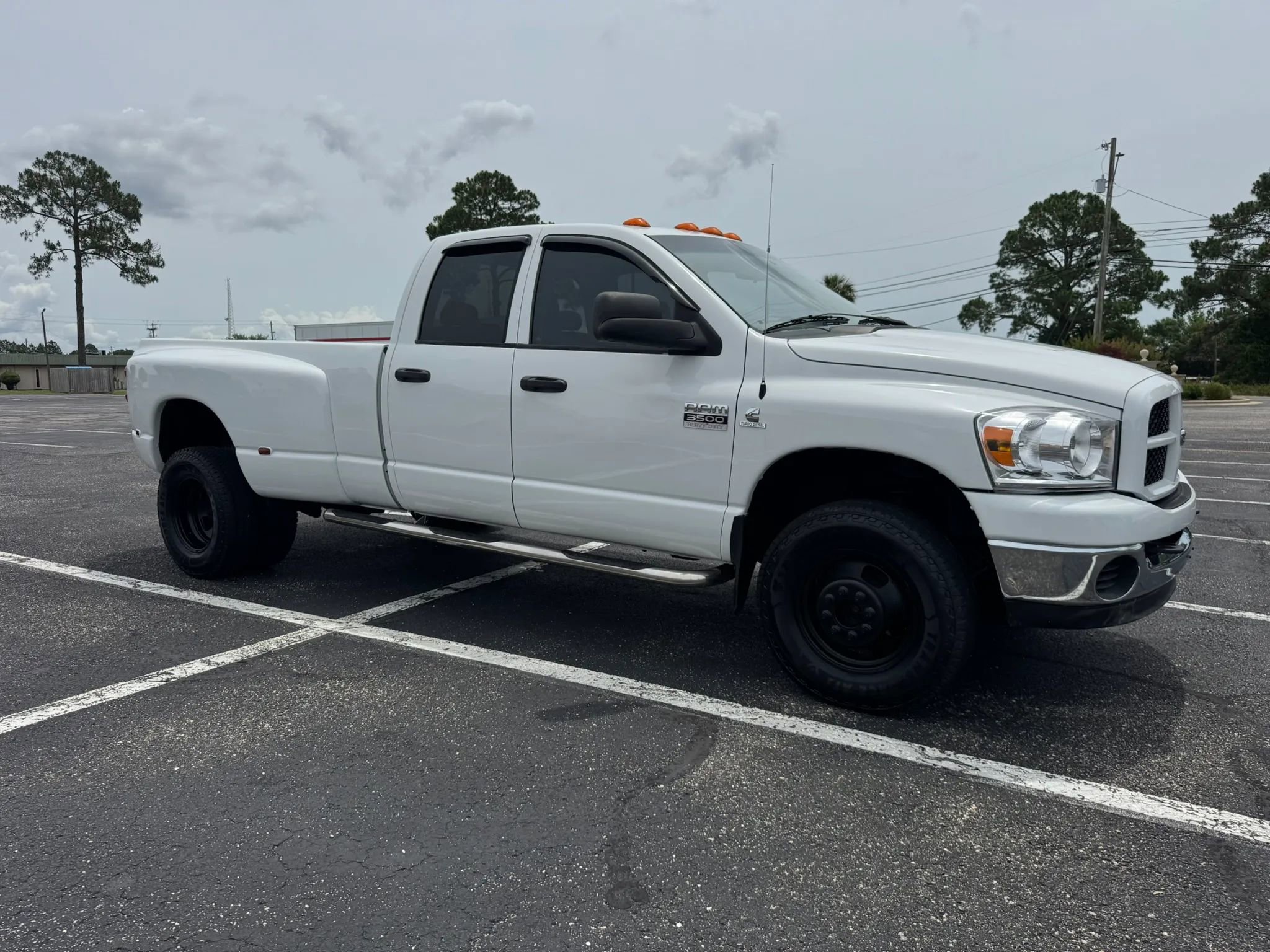 Used 2008 Dodge Ram 3500 Truck ST AWD/4WD image 4