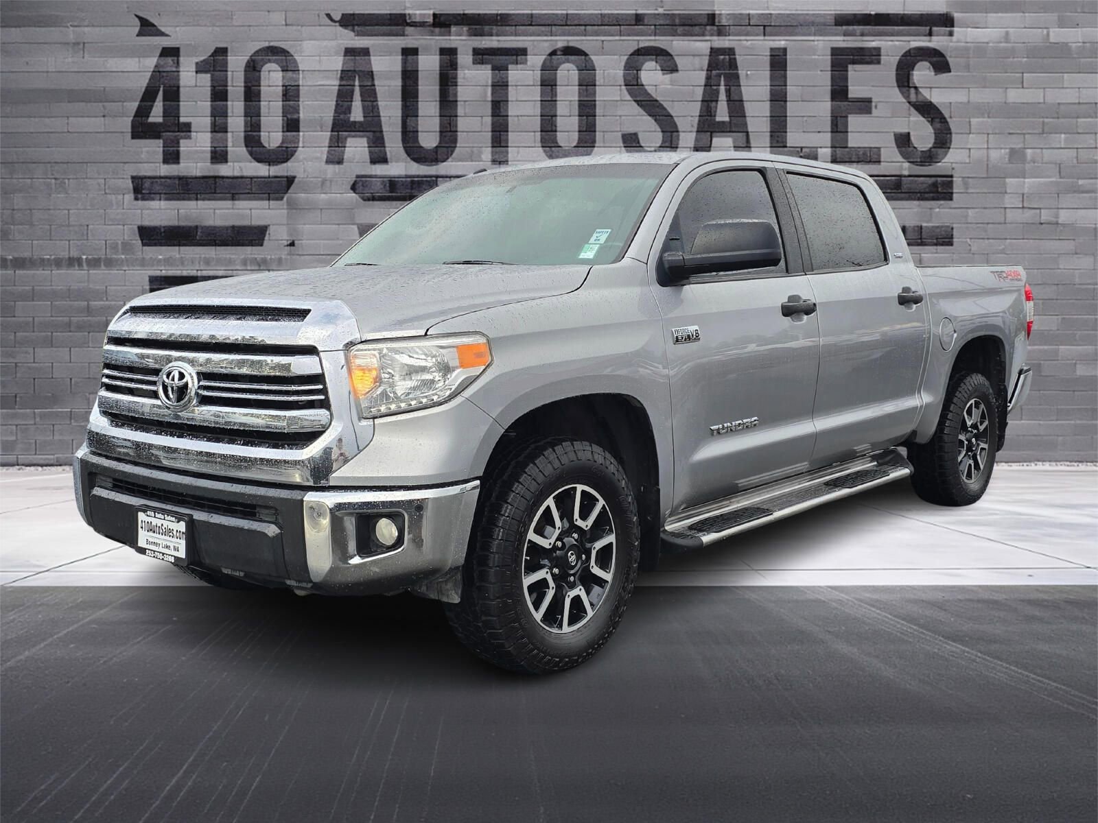 Used 2017 Toyota Tundra SR5 image 6