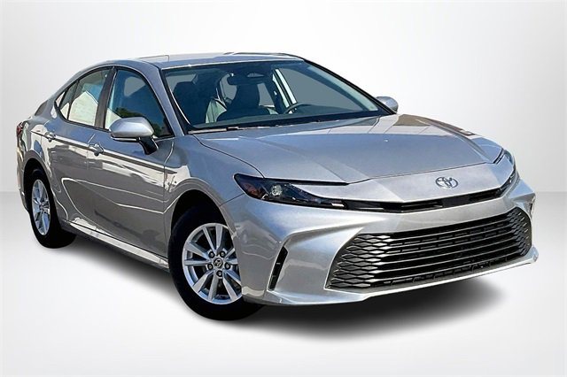 New 2026 Toyota Camry LE image 1