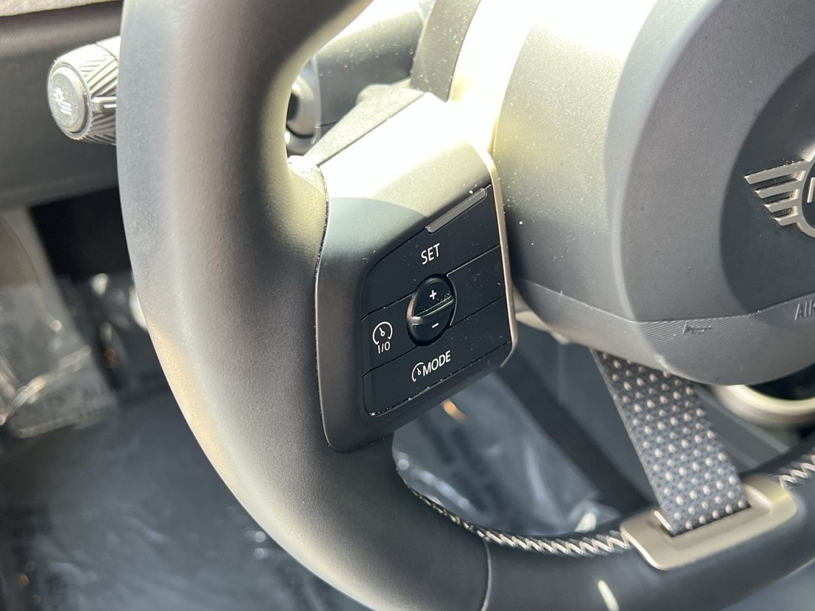 Used 2025 MINI Cooper S FWD image 34