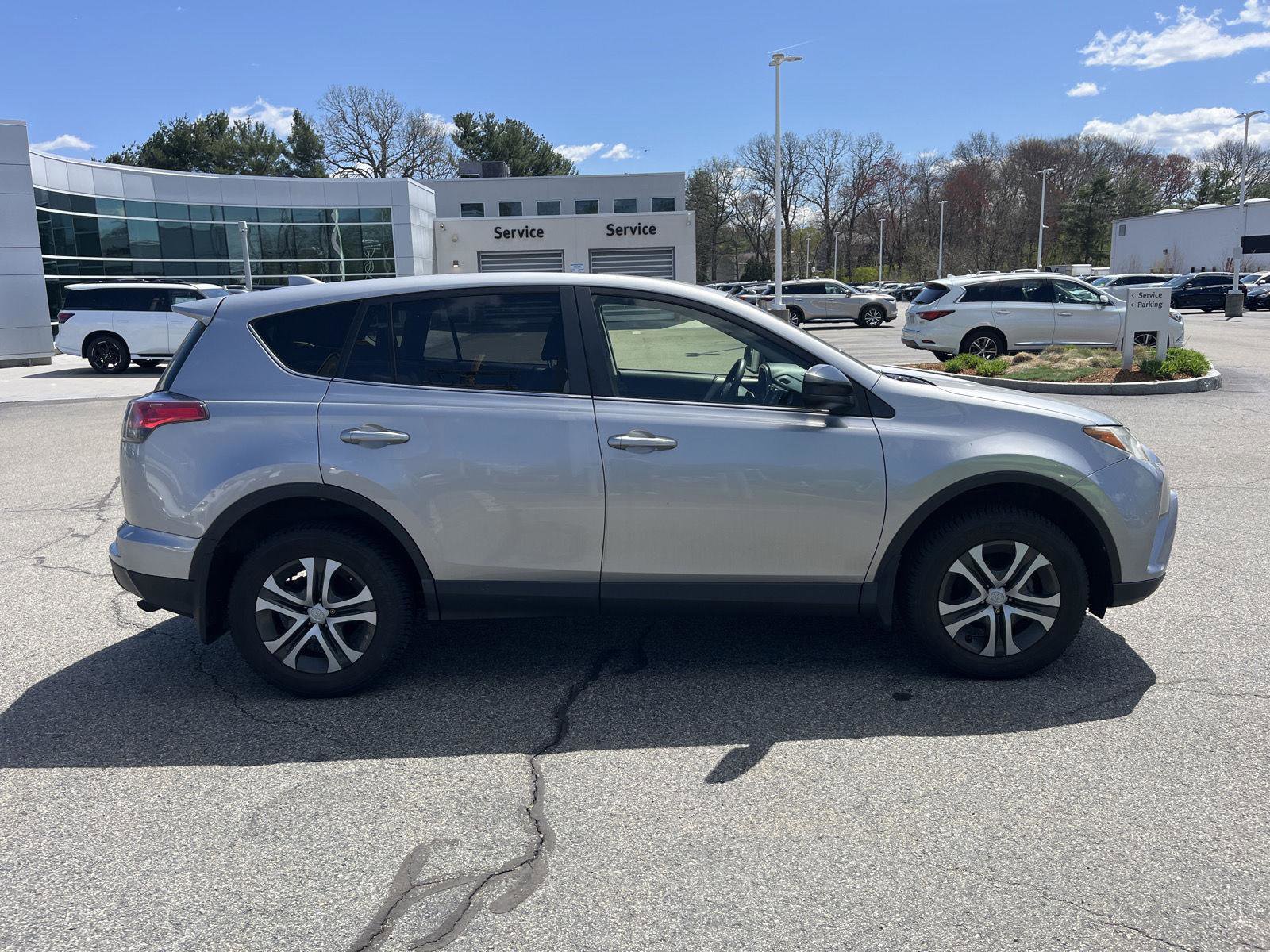 Used 2018 Toyota RAV4 LE w/ All Weather Liner Package AWD/4WD image 2