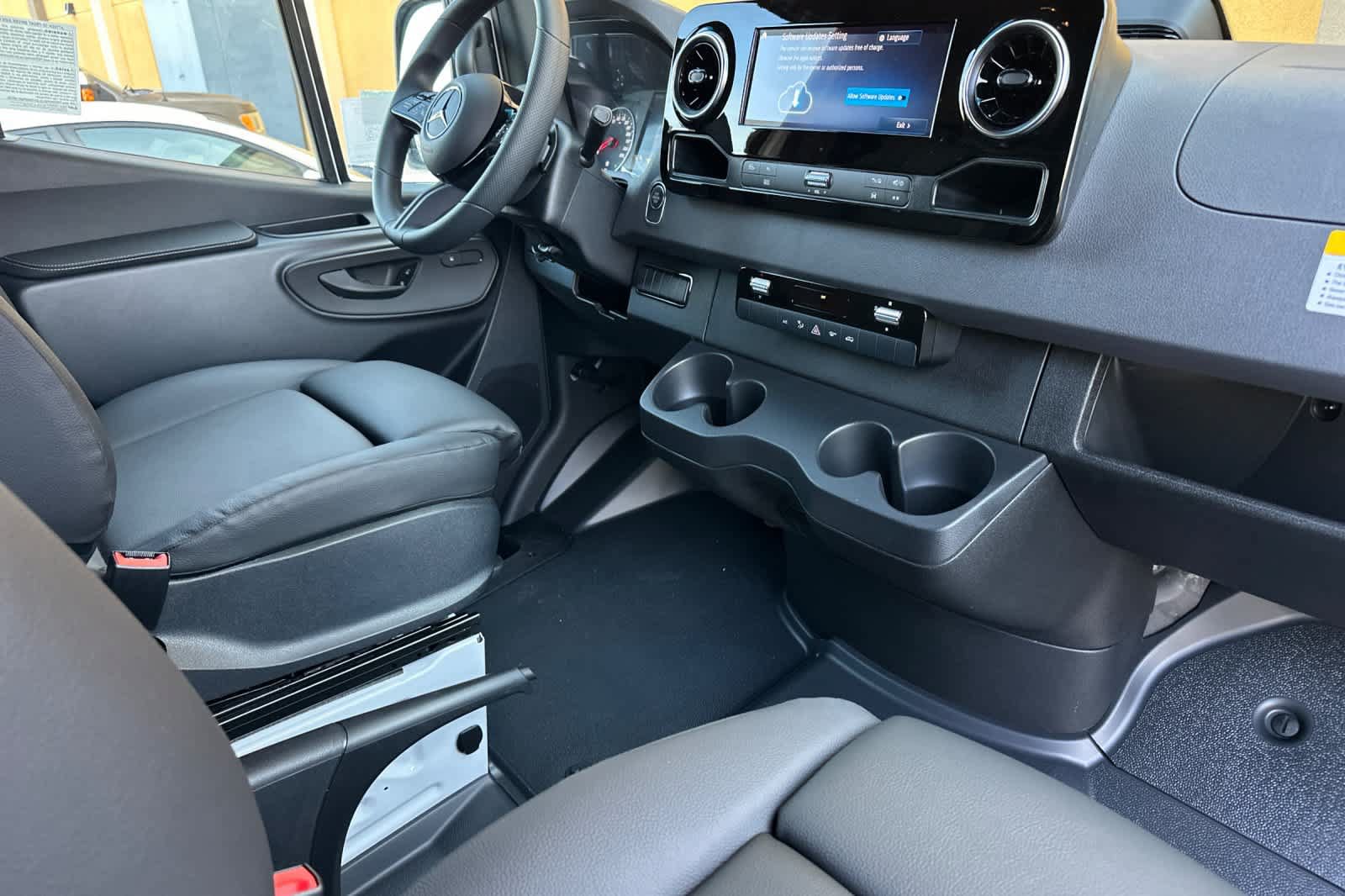 New 2026 Mercedes-Benz Sprinter 2500 image 15