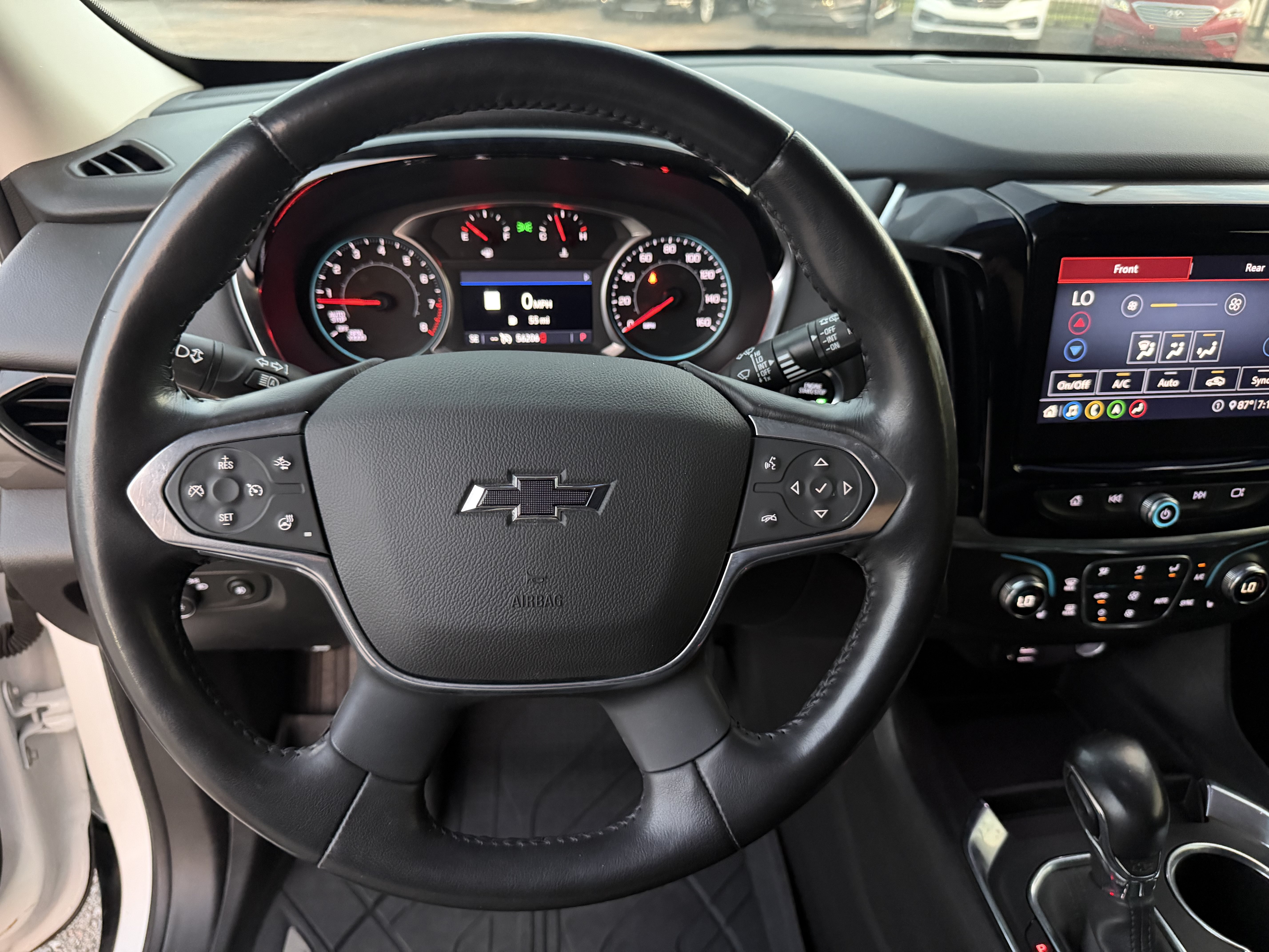 Used 2021 Chevrolet Traverse RS FWD image 28