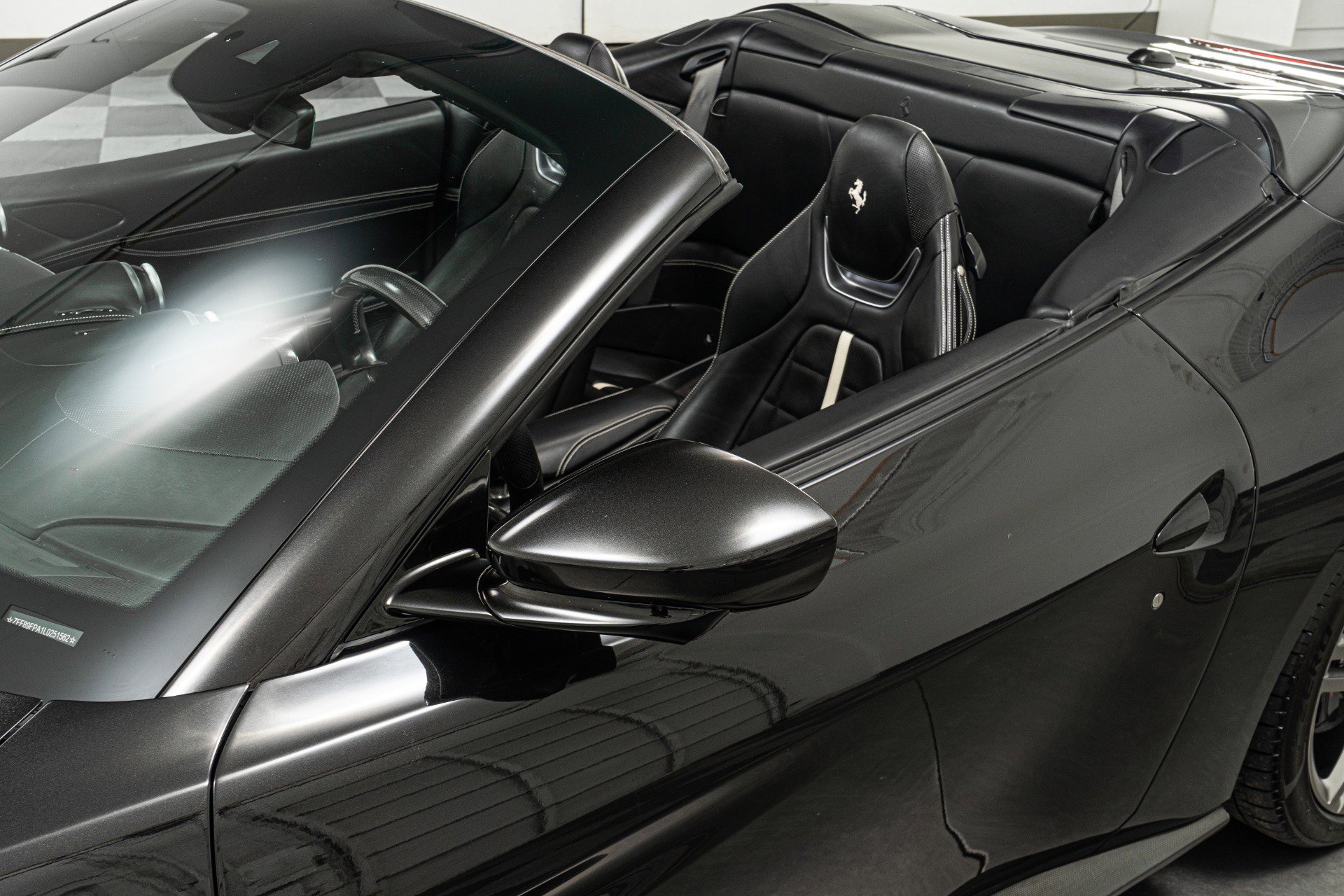 Used 2020 Ferrari Portofino image 32