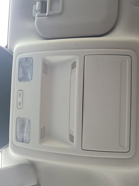 Used 2023 Ford Escape Active w/ Cold Weather Package FWD image 30