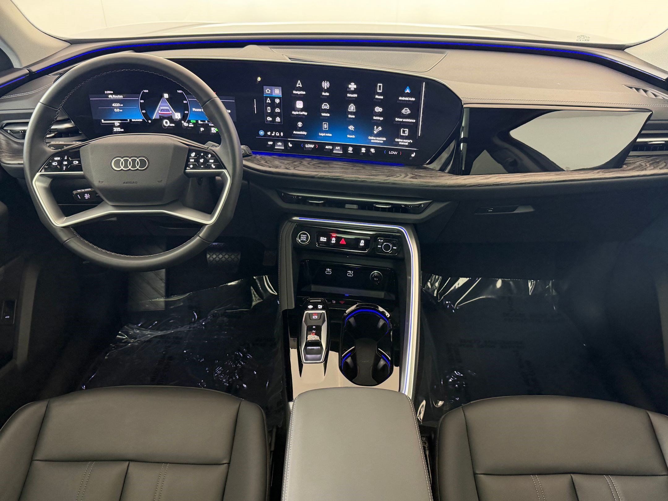 Certified 2025 Audi Q5 Premium AWD/4WD image 14