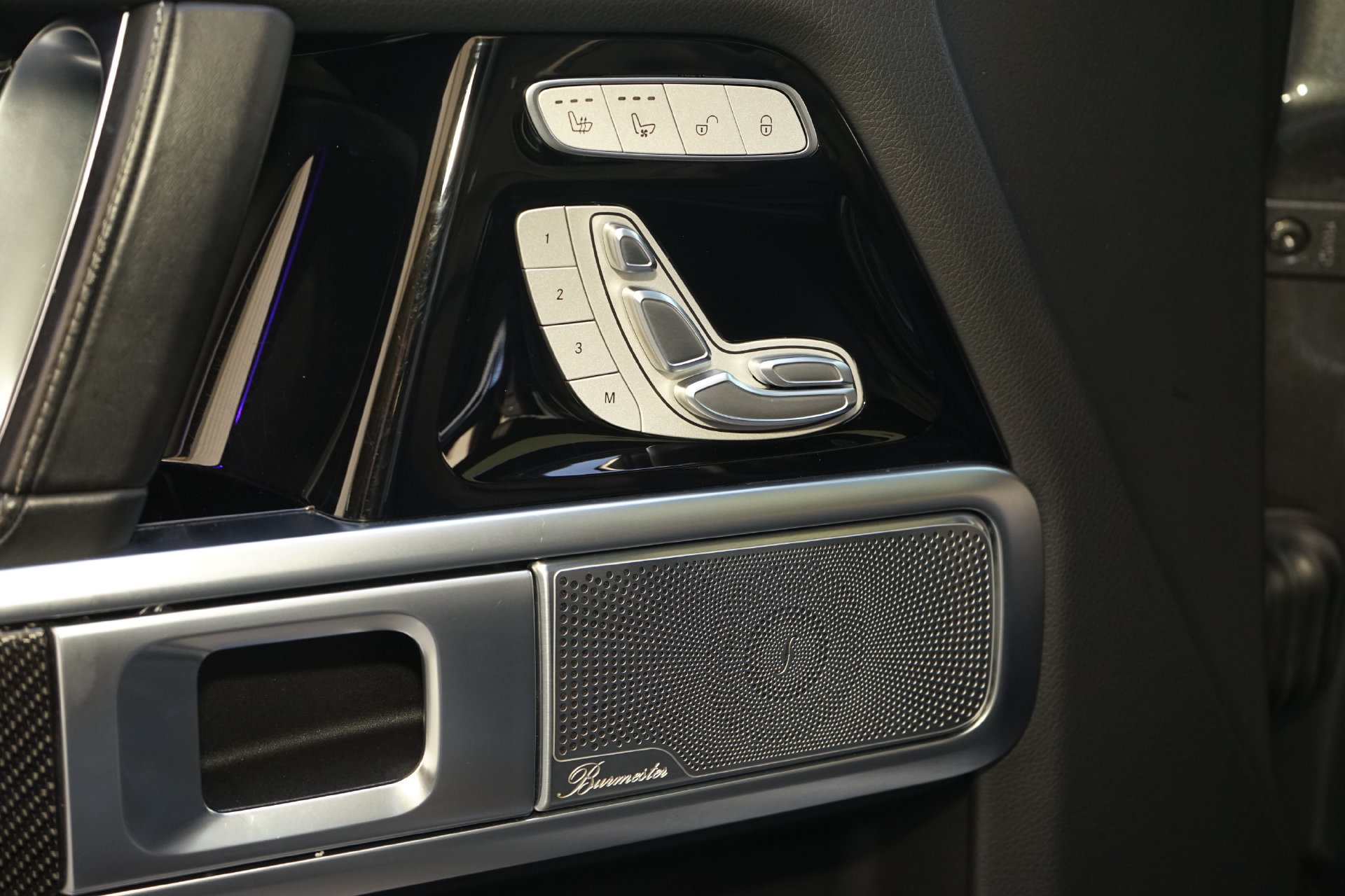 Used 2022 Mercedes-Benz G 63 AMG 4MATIC w/ Seat Comfort Package image 26