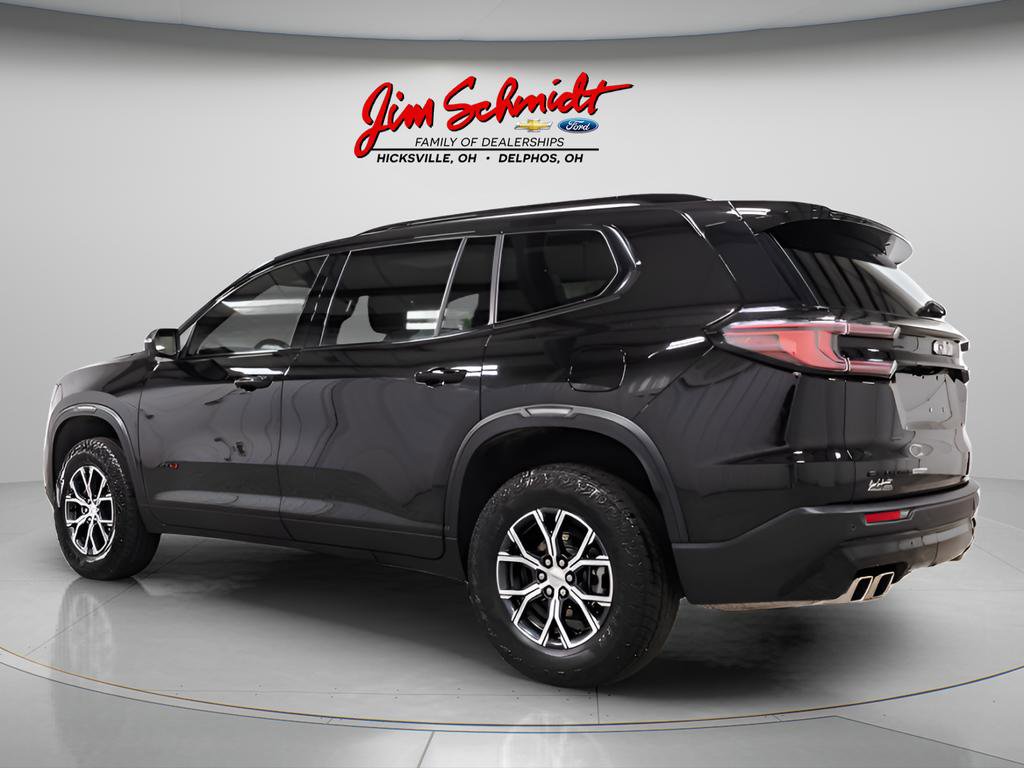 Used 2025 GMC Acadia AT4 w/ Luxury Package image 4