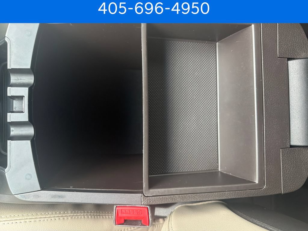 Used 2017 Hyundai Santa Fe FWD image 32