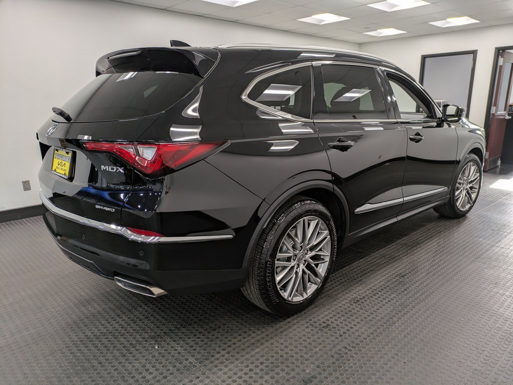 Used 2022 Acura MDX SH-AWD w/ Advance Package image 4