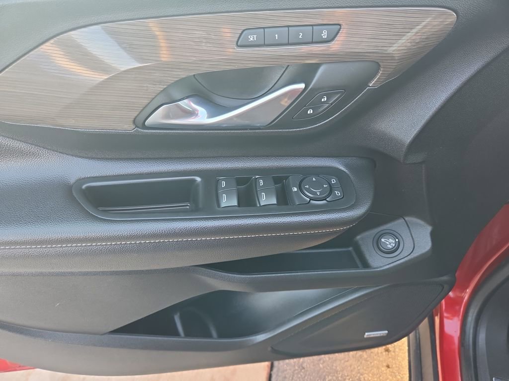 Certified 2022 GMC Terrain Denali w/ Denali Premium Package image 23