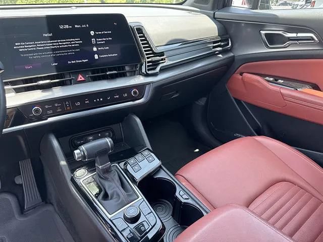 Certified 2025 Kia Sportage SX FWD image 12