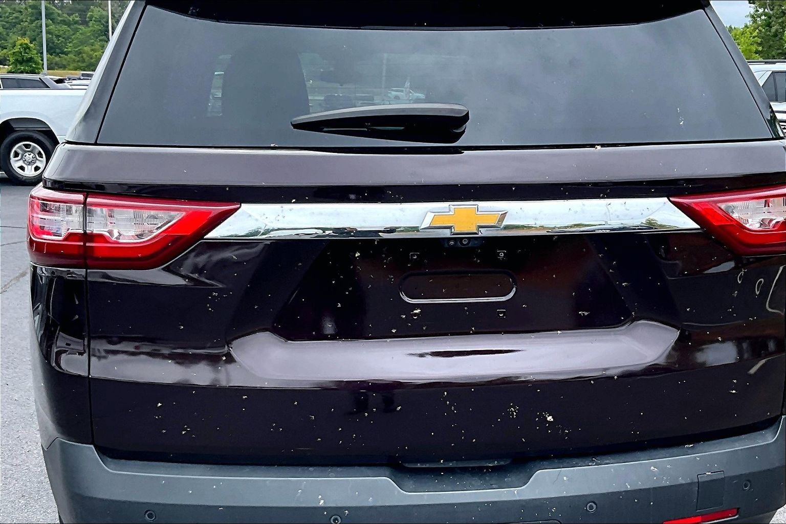 Used 2021 Chevrolet Traverse LT FWD image 24