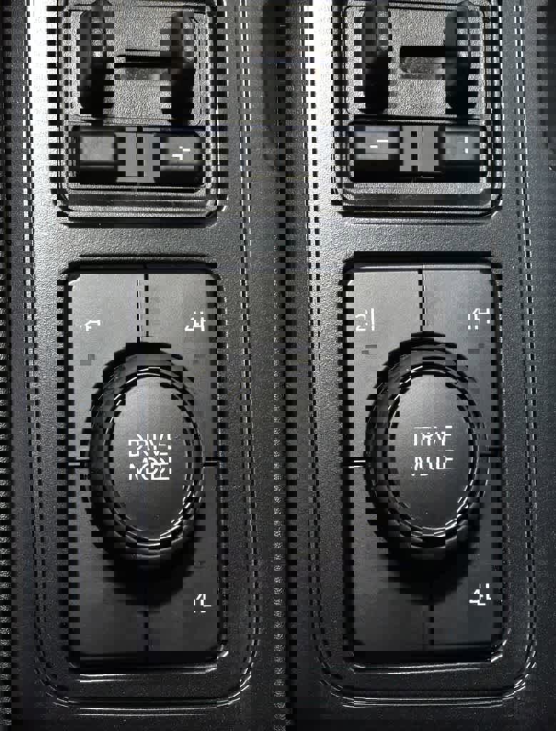 New 2025 Ford F250 XLT w/ F-250 >10K GVWR Package image 25