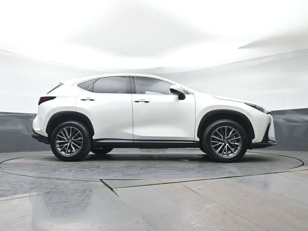 Used 2025 Lexus NX 350 AWD w/ Accessory Package (2T) image 32