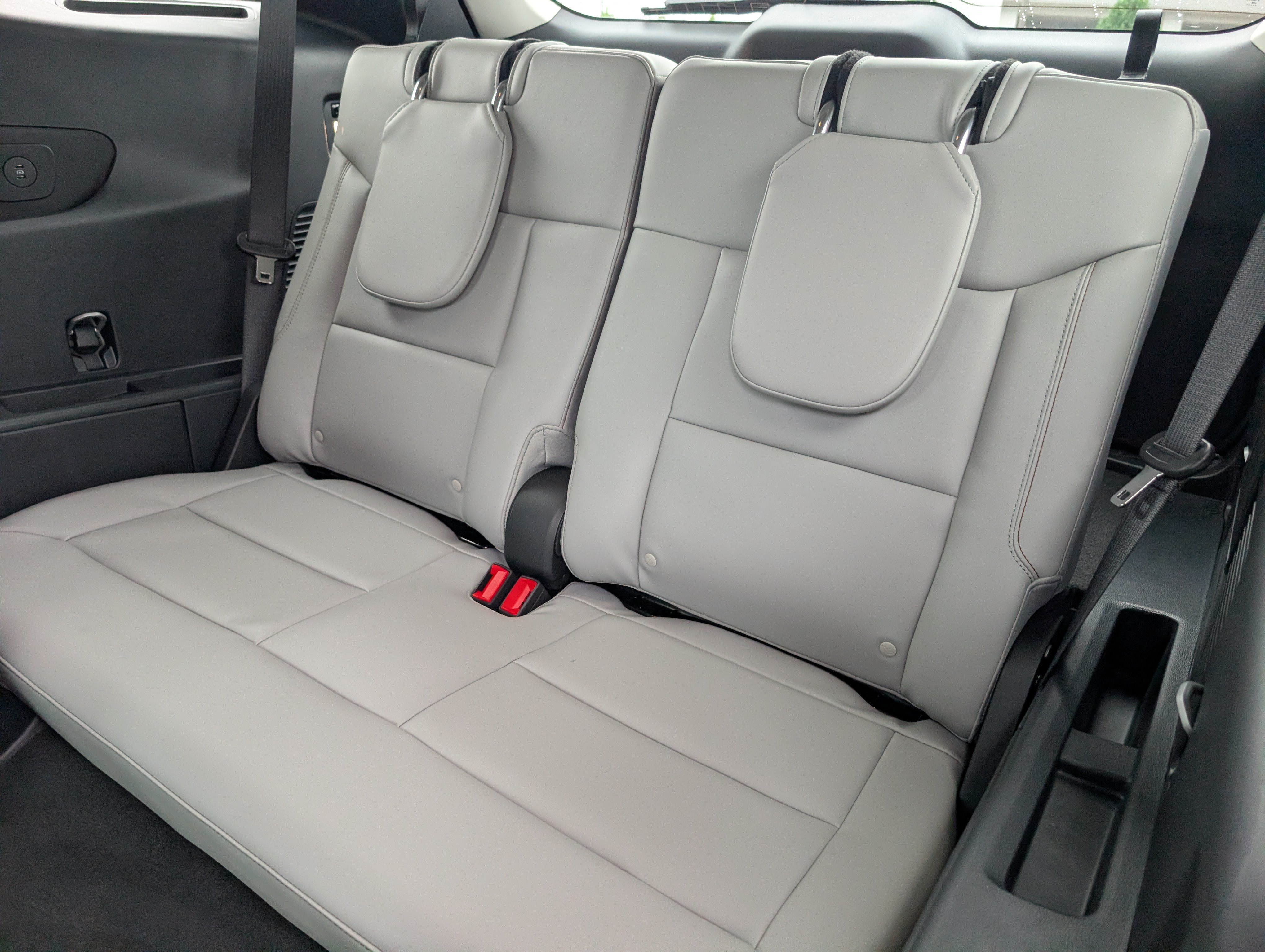New 2026 Ford Explorer Active w/ Active Comfort Package AWD/4WD image 15