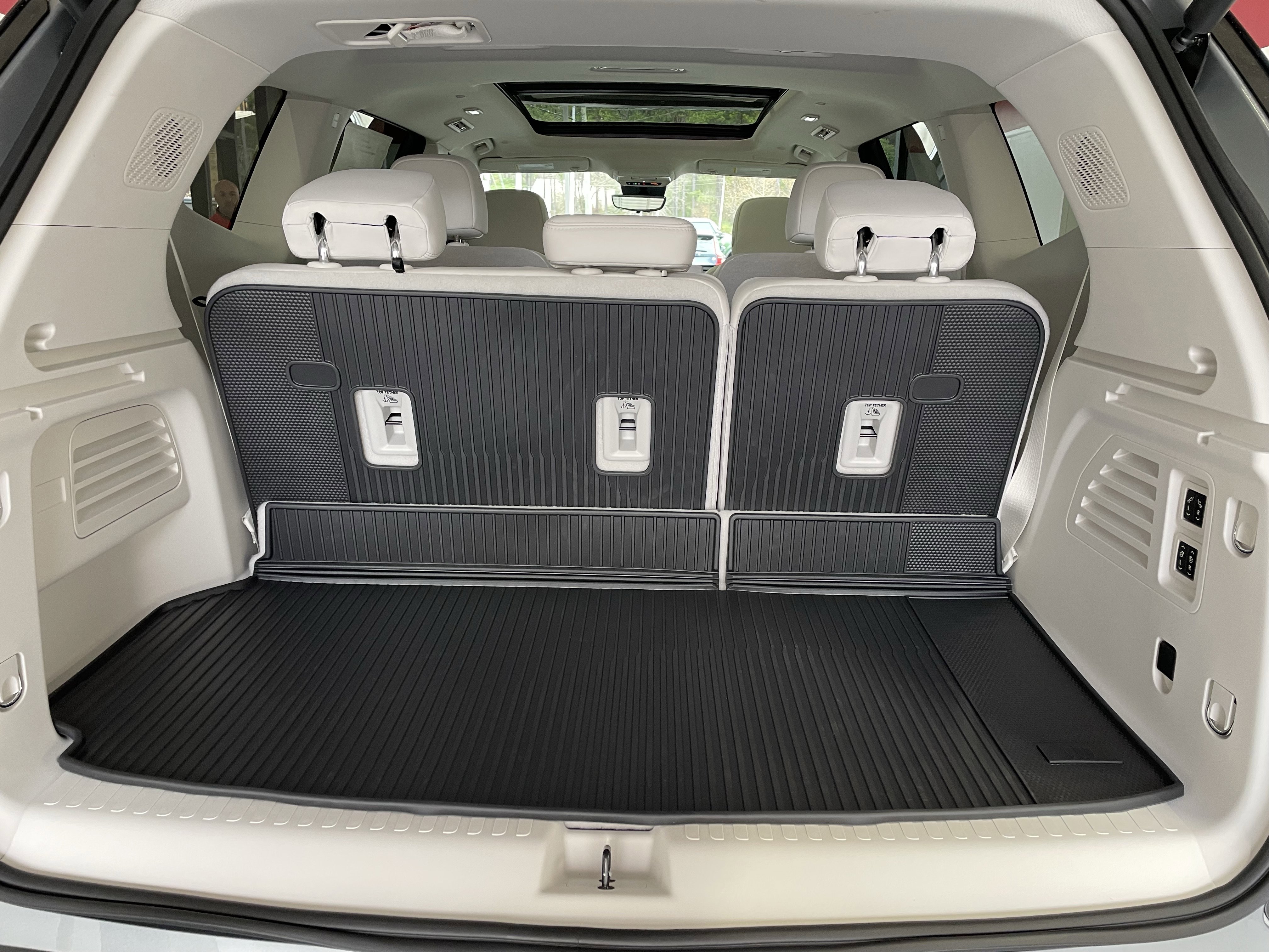 New 2026 Buick Enclave Avenir w/ Super Cruise Package image 9