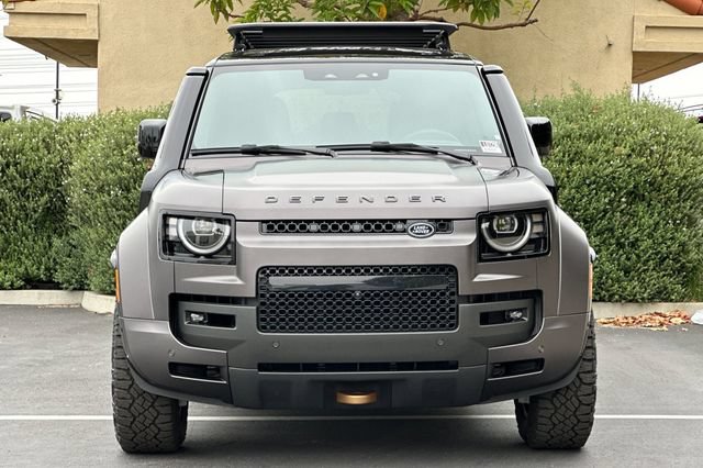 New 2026 Land Rover Defender 110 AWD/4WD image 8