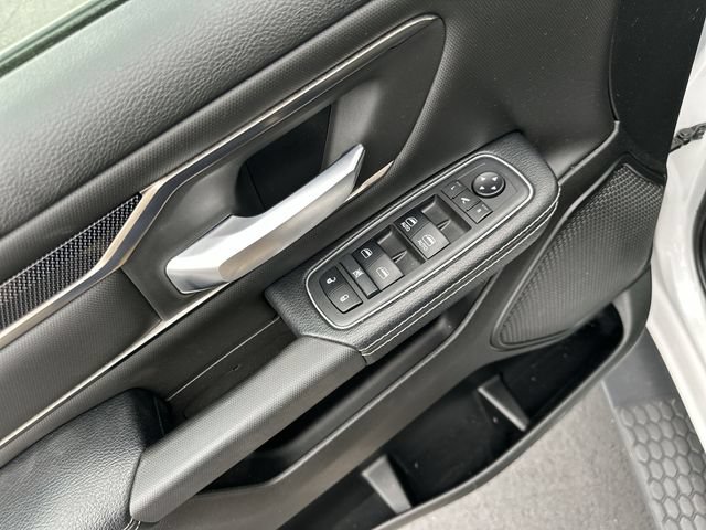 Used 2019 RAM 1500 Sport w/ Level 2 Equipment Group AWD/4WD image 17