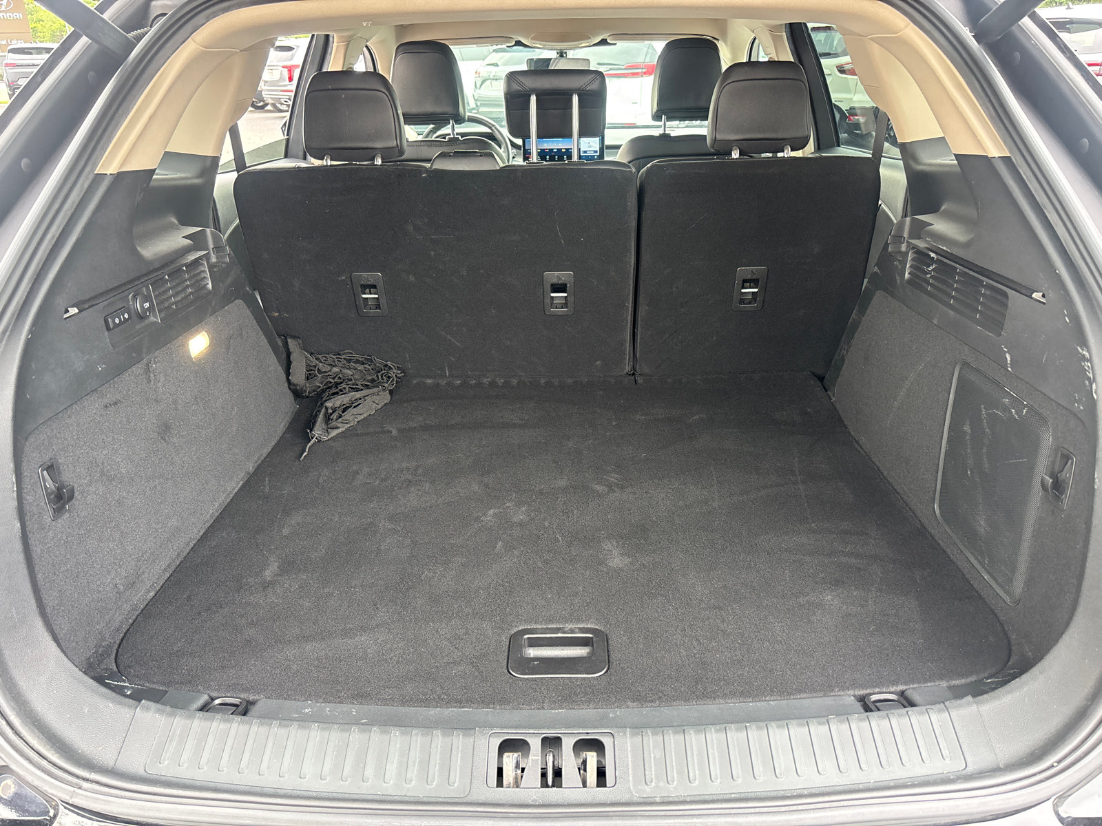 Certified 2023 Lincoln Nautilus AWD w/ Premium Package image 9
