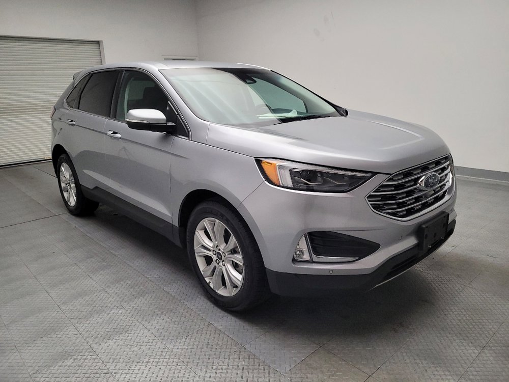 Used 2023 Ford Edge Titanium w/ Equipment Group 301A image 13