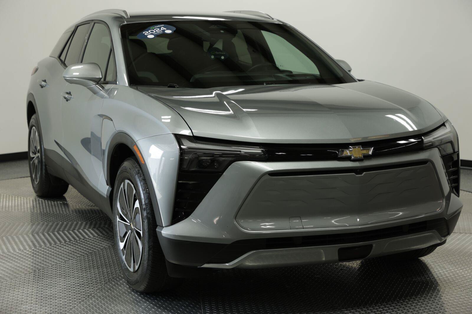 Certified 2024 Chevrolet Blazer EV LT AWD/4WD image 2