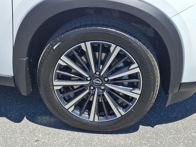 New 2026 Nissan Pathfinder Platinum w/ Cargo Package AWD/4WD image 8