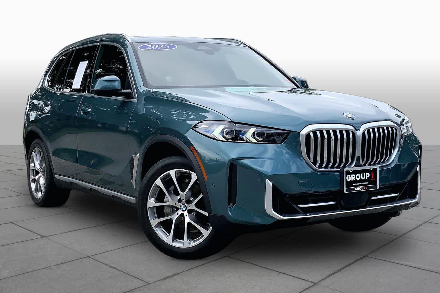 Used 2025 BMW X5 xDrive40i w/ Climate Comfort Package AWD/4WD image 3