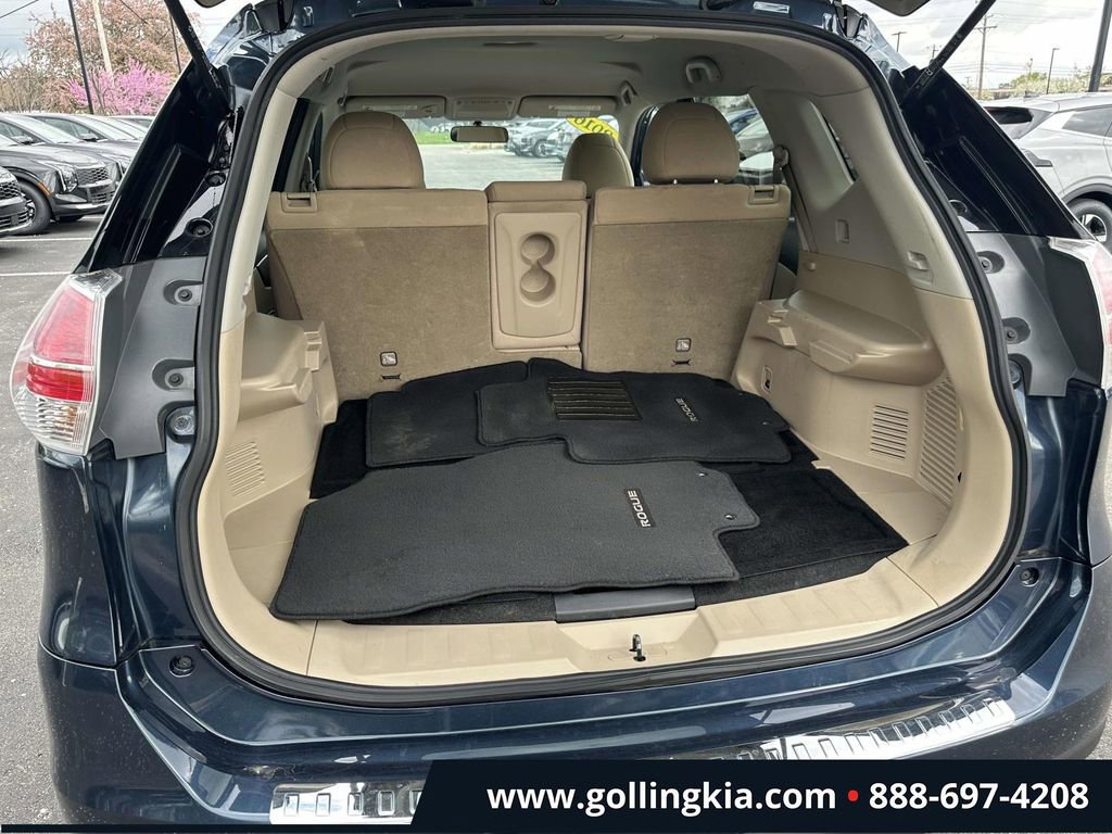 Used 2016 Nissan Rogue SV FWD image 9