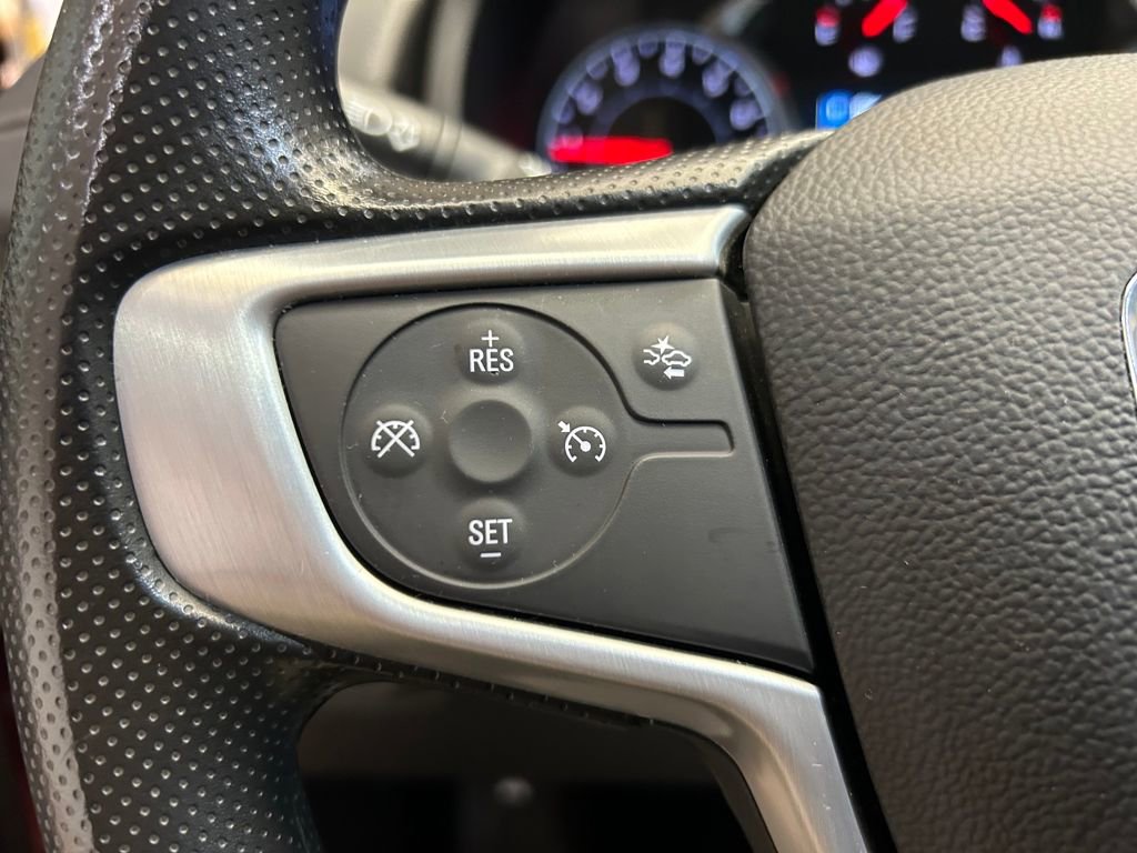 Used 2024 GMC Terrain SLE image 18