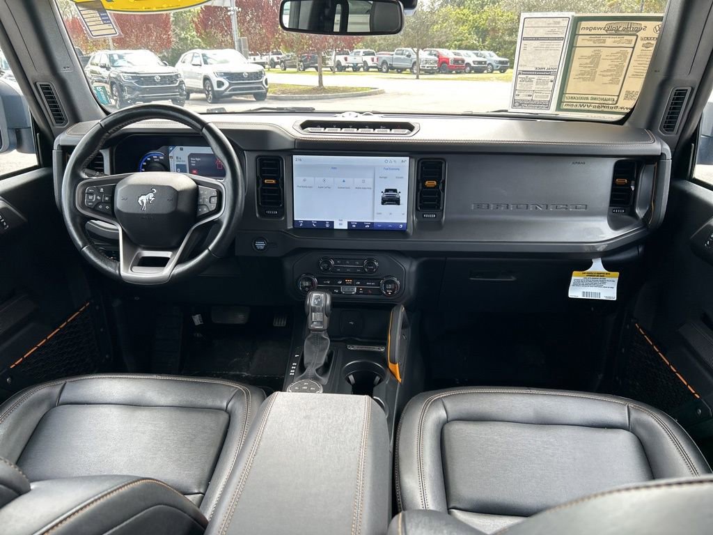 Used 2024 Ford Bronco Badlands image 10