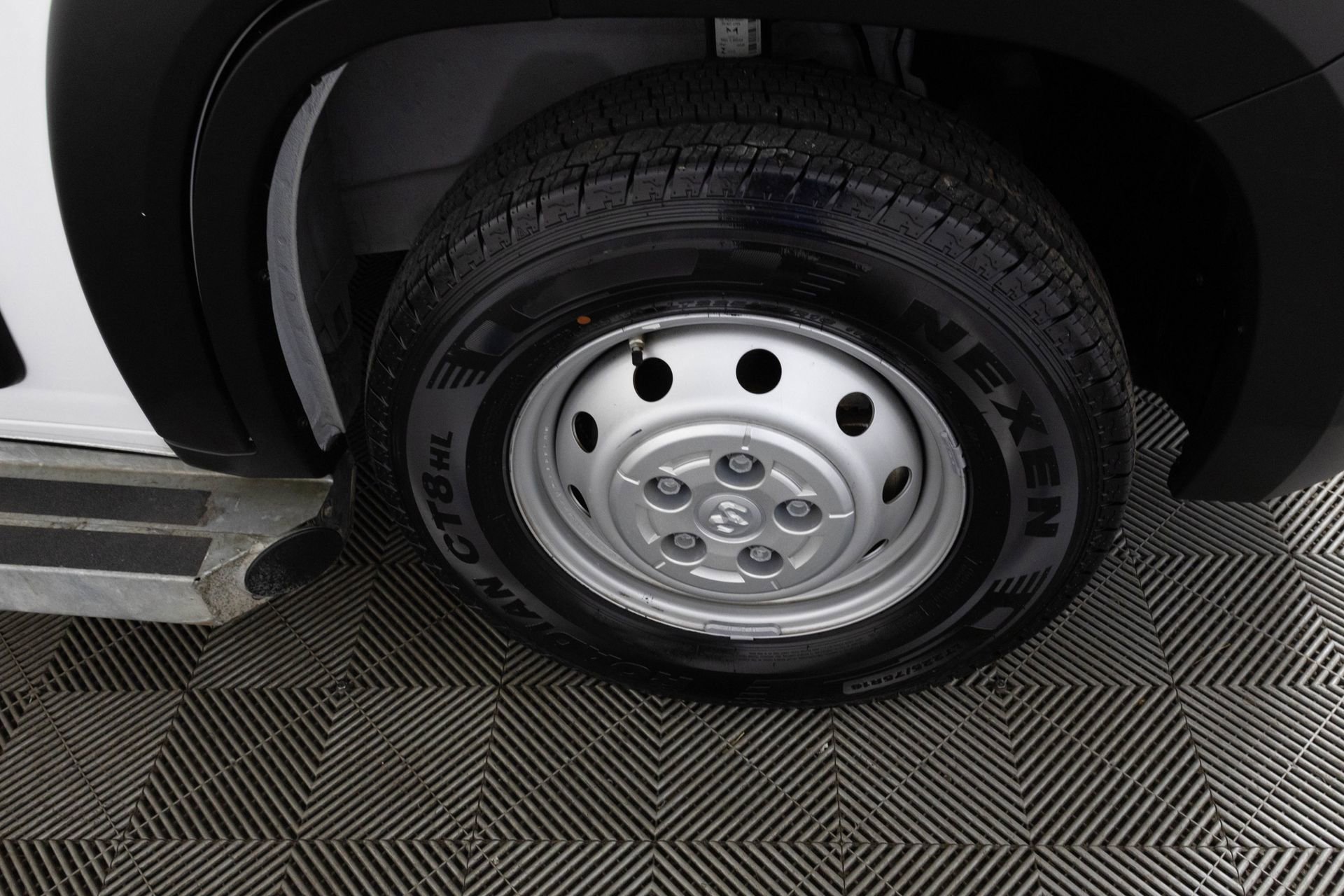 Used 2023 RAM ProMaster 2500 image 41