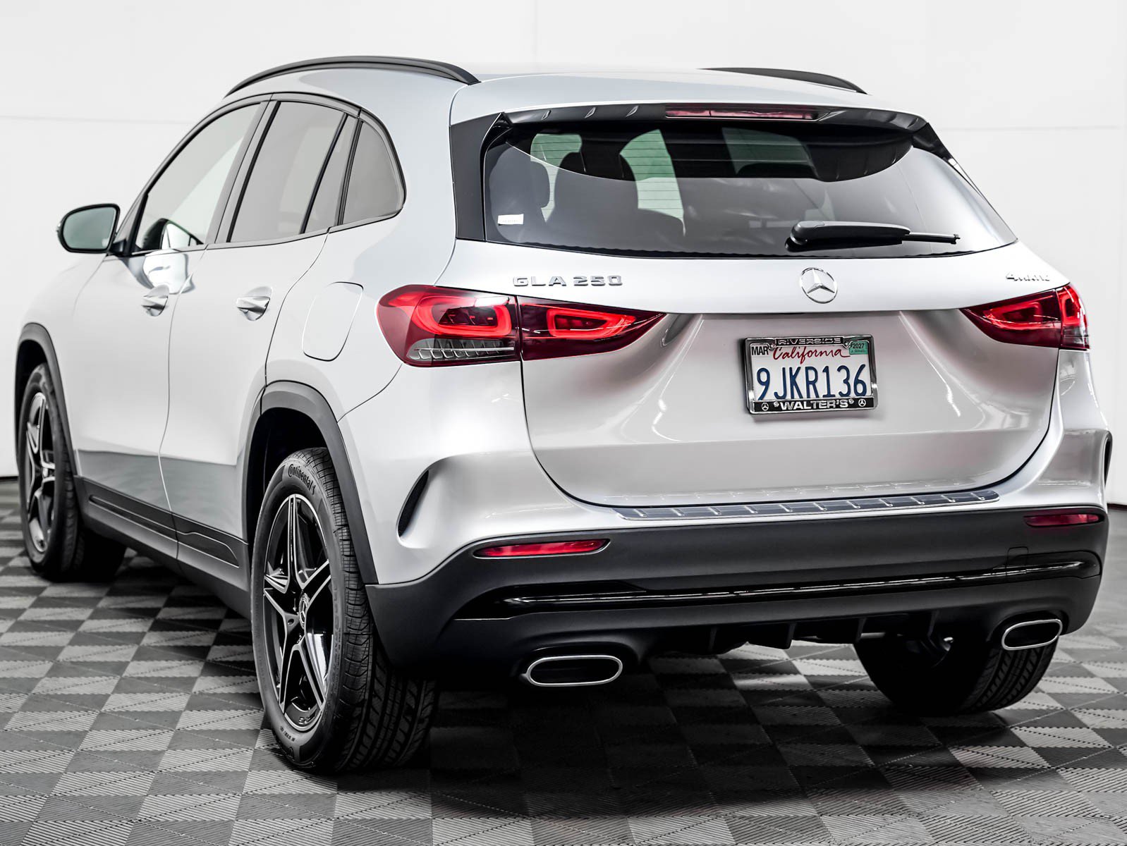 Certified 2023 Mercedes-Benz GLA 250 4MATIC image 2