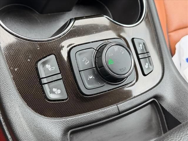 Used 2020 GMC Acadia AT4 w/ Driver Alert Package II AWD/4WD image 21