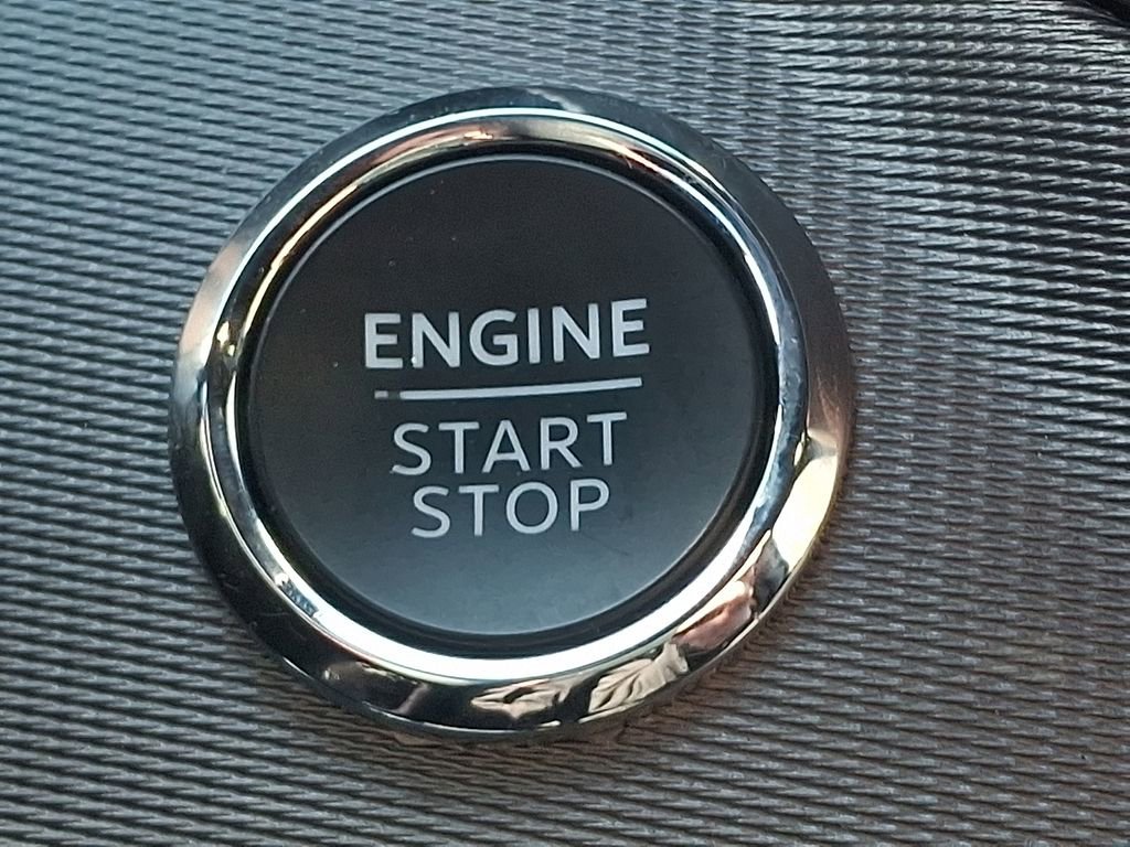 Used 2025 Ford Explorer ST image 24