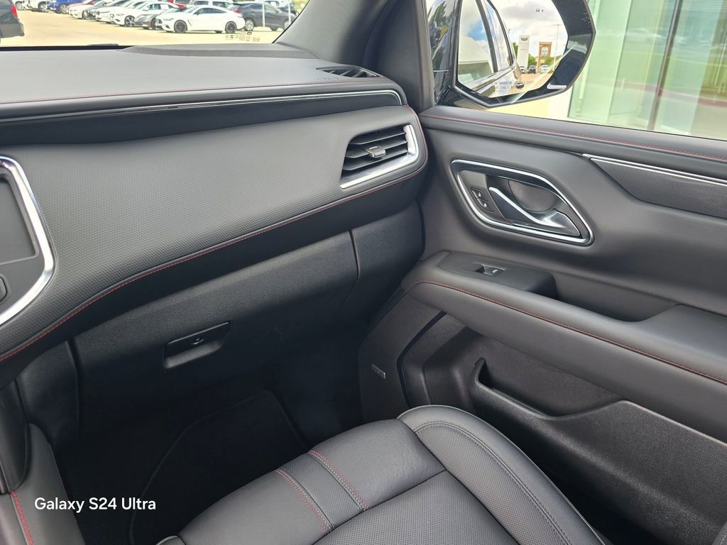 Used 2024 Chevrolet Tahoe RST w/ Luxury Package RWD image 21