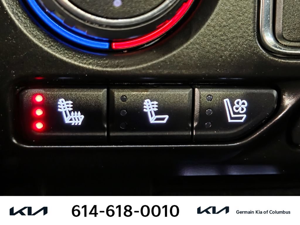 Used 2021 Chevrolet Tahoe High Country w/ Premium Package AWD/4WD image 29