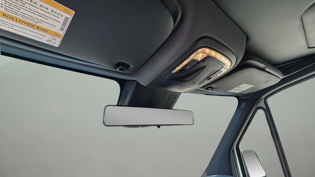 Used 2021 Mercedes-Benz Sprinter 2500 image 28