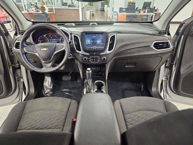 Used 2020 Chevrolet Equinox LT w/ Driver Convenience Package FWD image 10