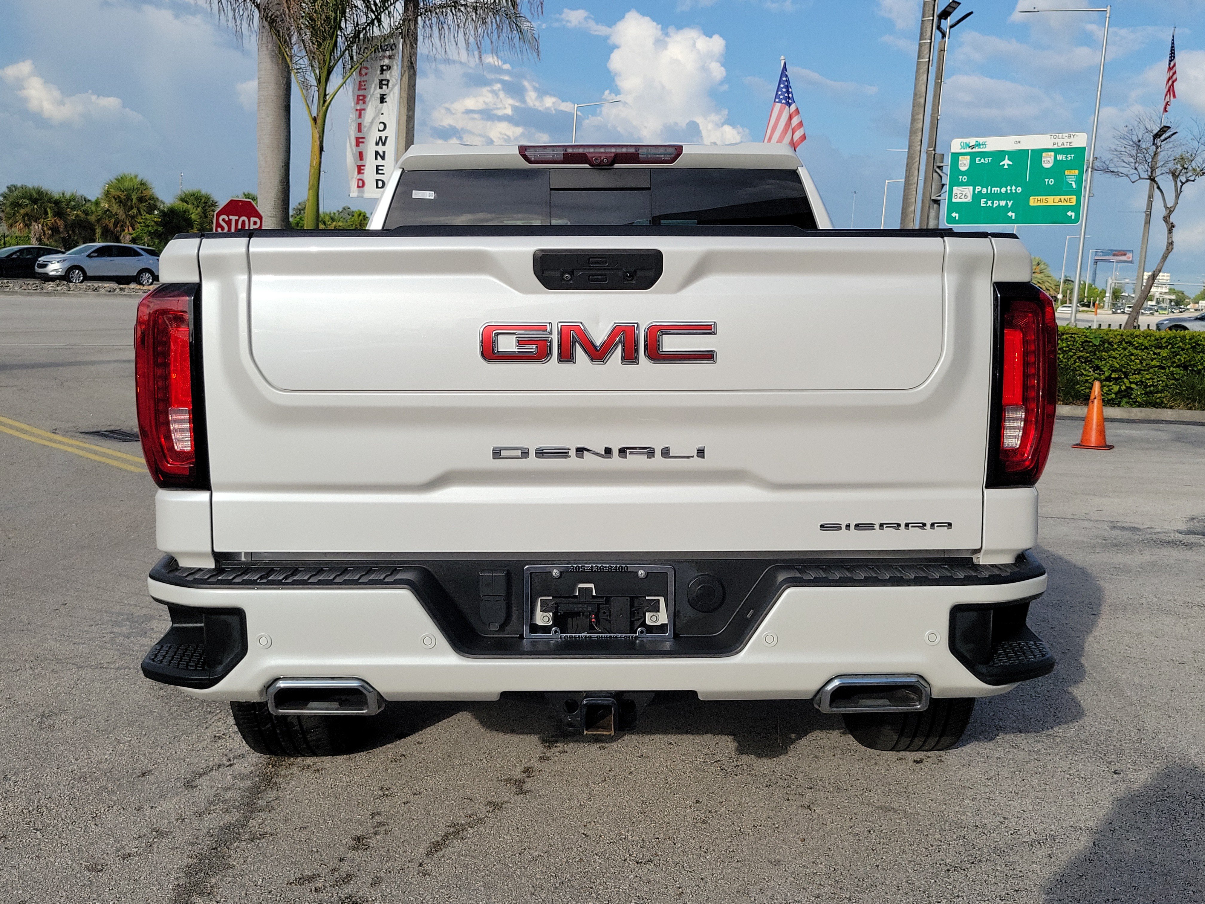Used 2021 GMC Sierra 1500 Denali w/ Denali Ultimate Package AWD/4WD image 6